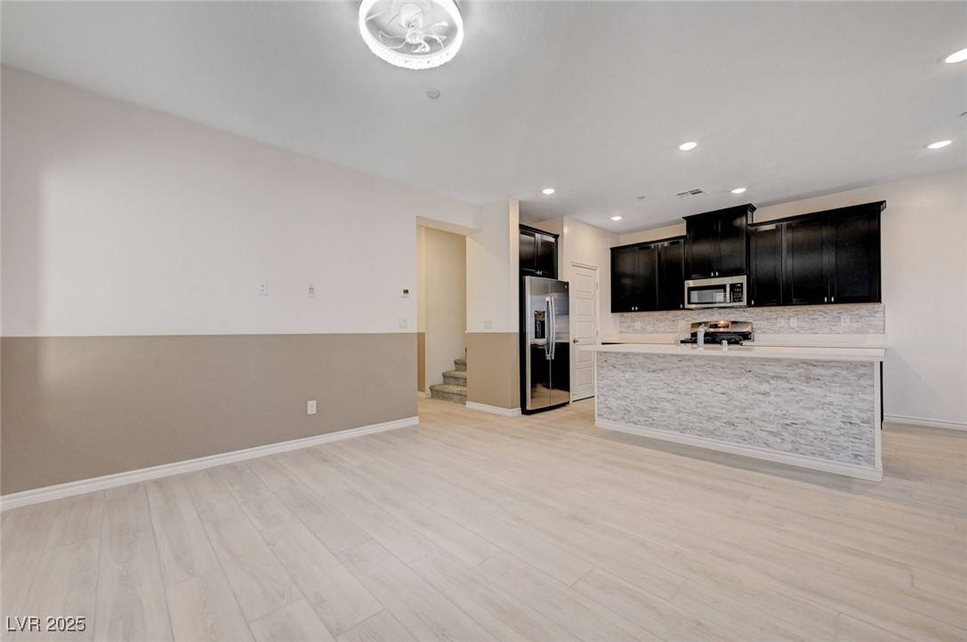 Las Vegas, NV 89138,600 N Carriage Hill DR #1018