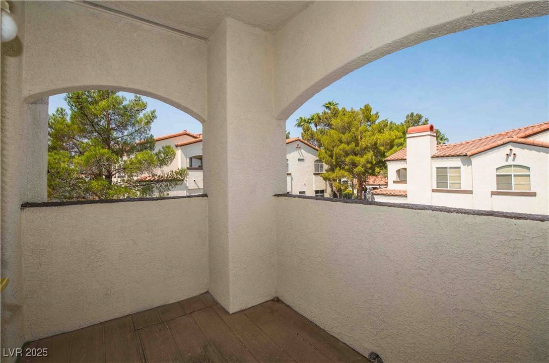 Henderson, NV 89074,2975 Bluegrass LN #824