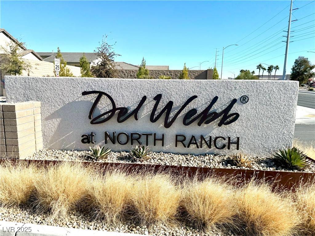 North Las Vegas, NV 89086,6436 Linden ST