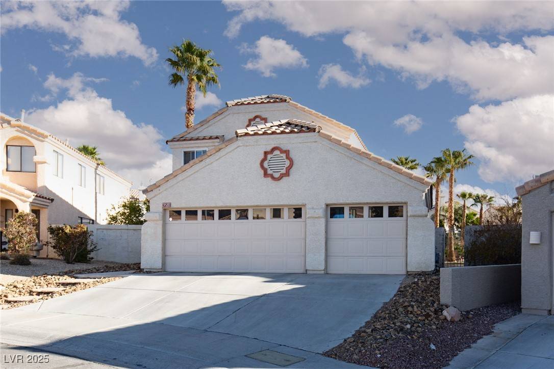 Las Vegas, NV 89117,9520 Wooden Pier WAY