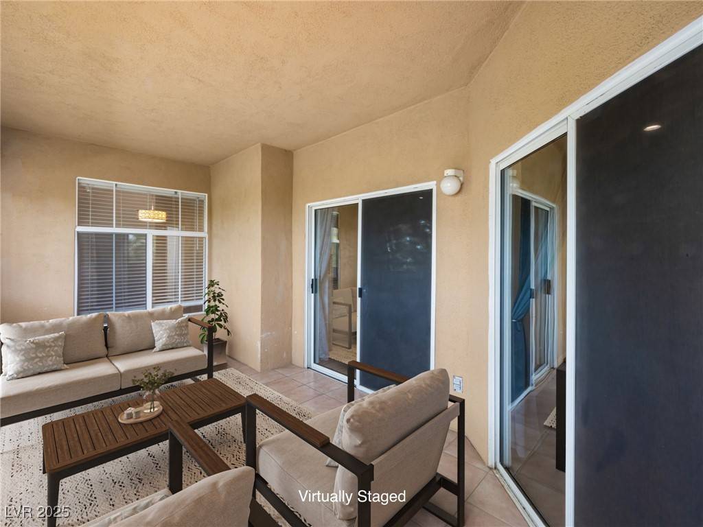 Las Vegas, NV 89128,8705 Red Brook DR #203