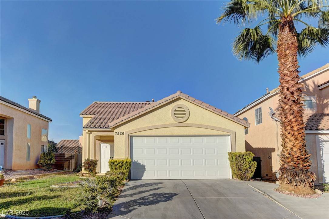 Las Vegas, NV 89147,7526 REINDEER CT