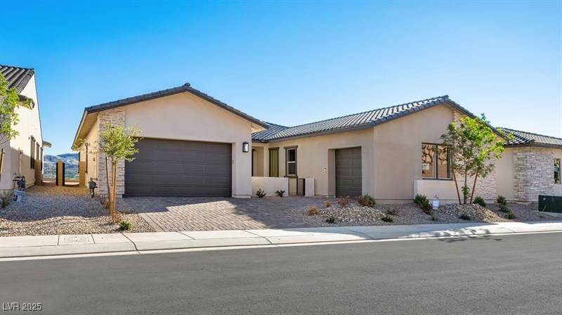Henderson, NV 89011,369 Portus Delphini CT