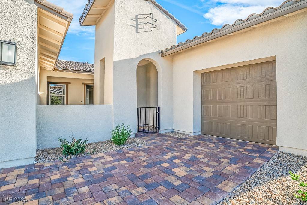 Henderson, NV 89011,349 Tigullio AVE
