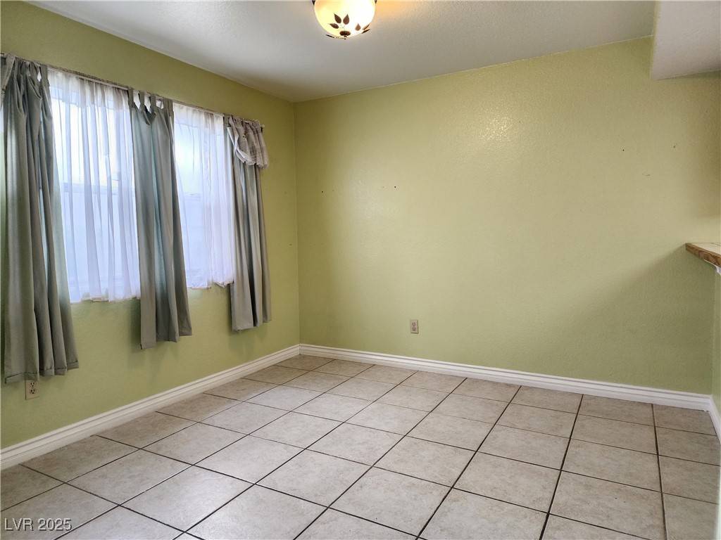 Las Vegas, NV 89103,6250 W Flamingo RD #135