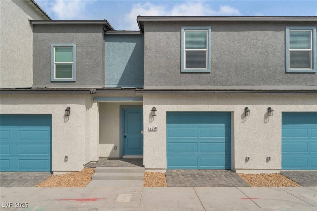 North Las Vegas, NV 89081,2550 Petunia Garden AVE