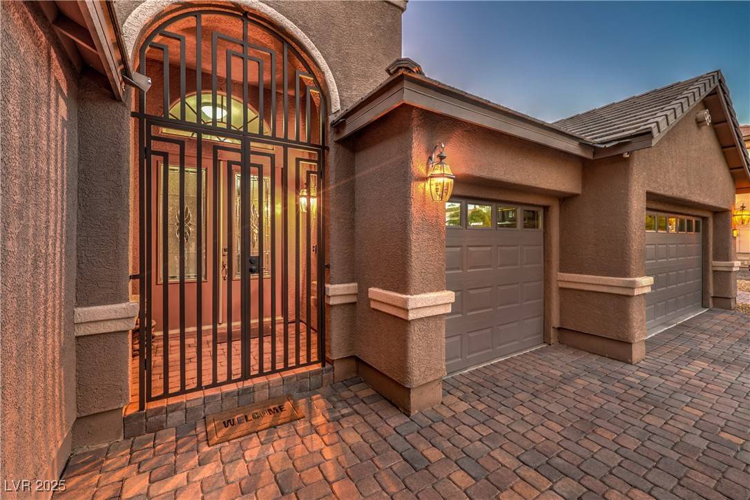 Las Vegas, NV 89131,7311 Velvet Sky ST