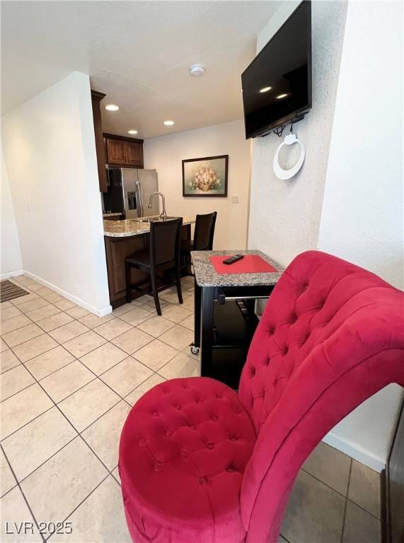 Las Vegas, NV 89169,490 Elm DR #106