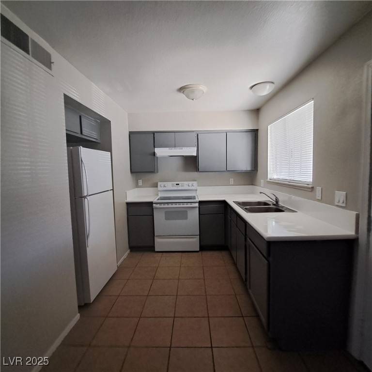 North Las Vegas, NV 89030,3417 Civic Center DR #B