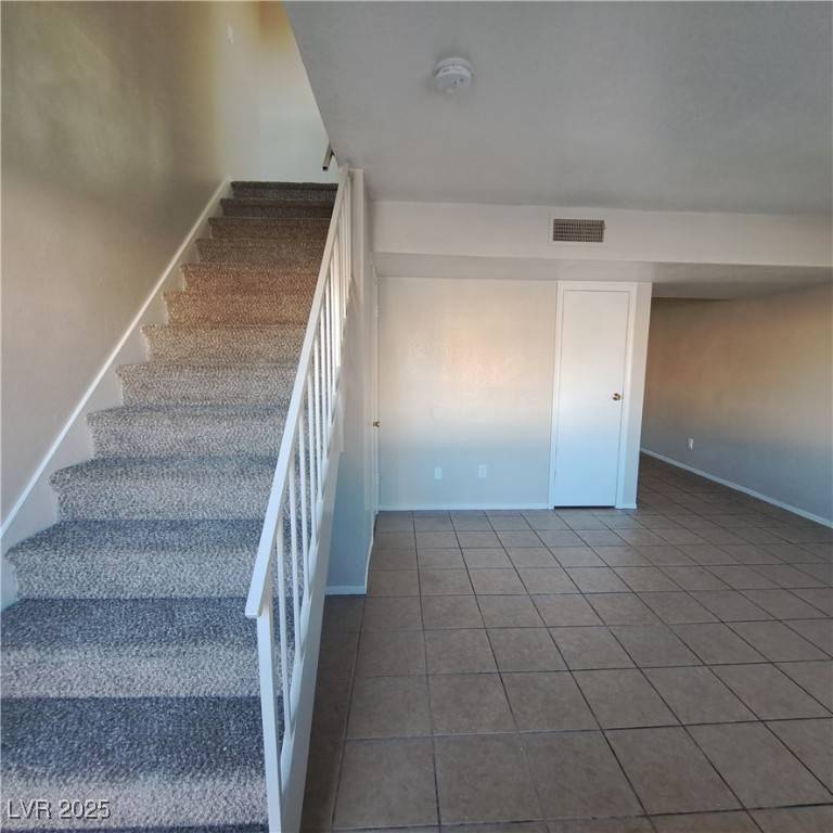 North Las Vegas, NV 89030,3417 Civic Center DR #B
