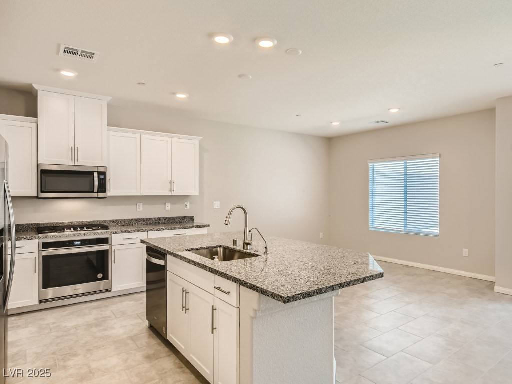 Las Vegas, NV 89129,10748 Wild Poppy AVE