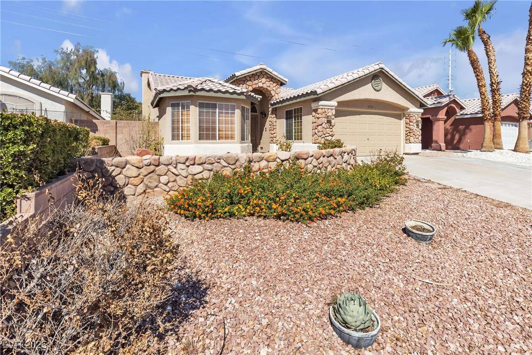 Las Vegas, NV 89117,1713 Diamond Oaks CT
