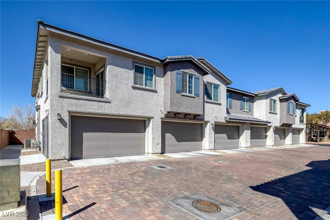 Las Vegas, NV 89178,8493 Insignia AVE #101