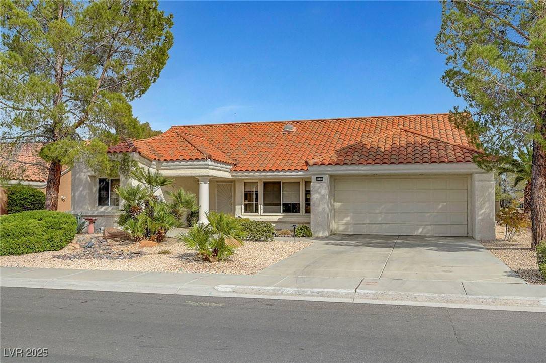 Las Vegas, NV 89134,2920 Crown Ridge DR