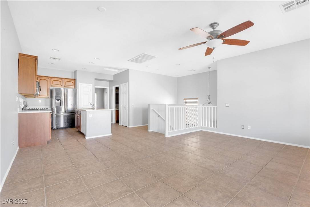 Las Vegas, NV 89149,9617 Sharp Horn CT