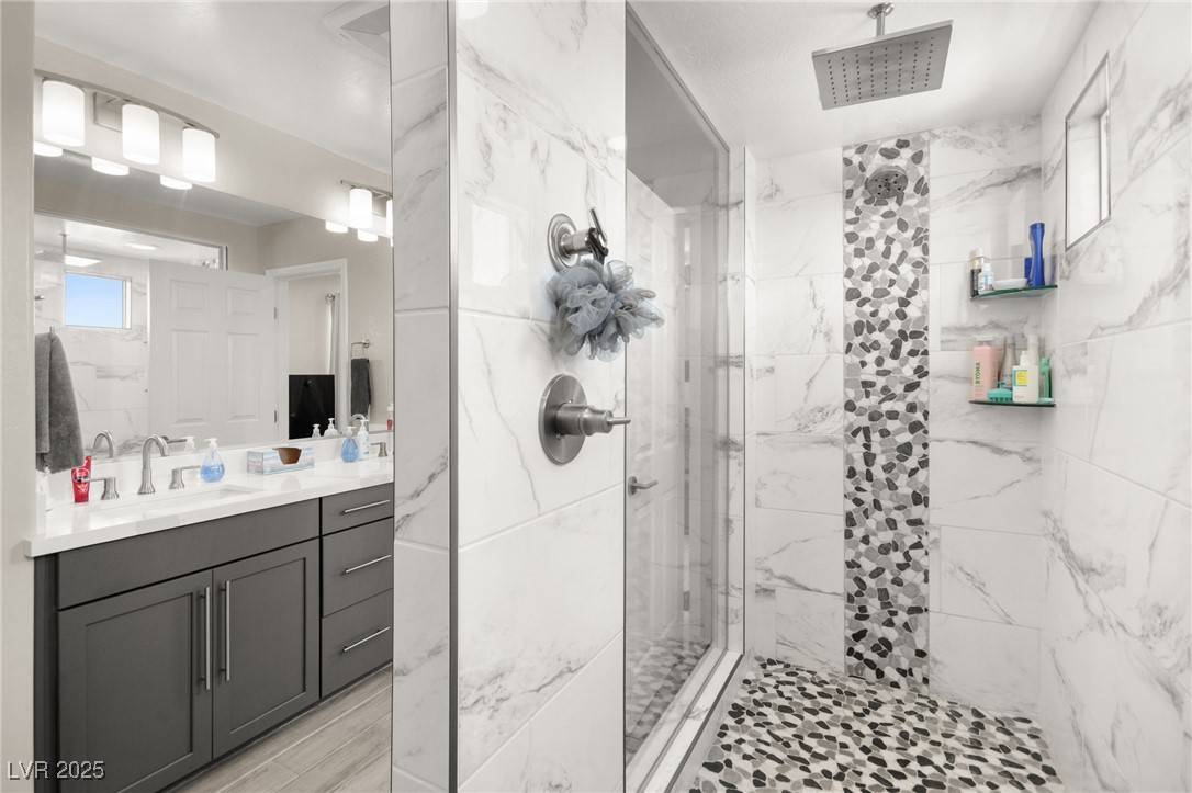 Las Vegas, NV 89183,70 Pikiariki CT