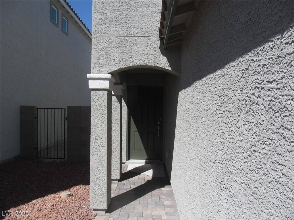 Las Vegas, NV 89113,8110 Oakwood Bend AVE