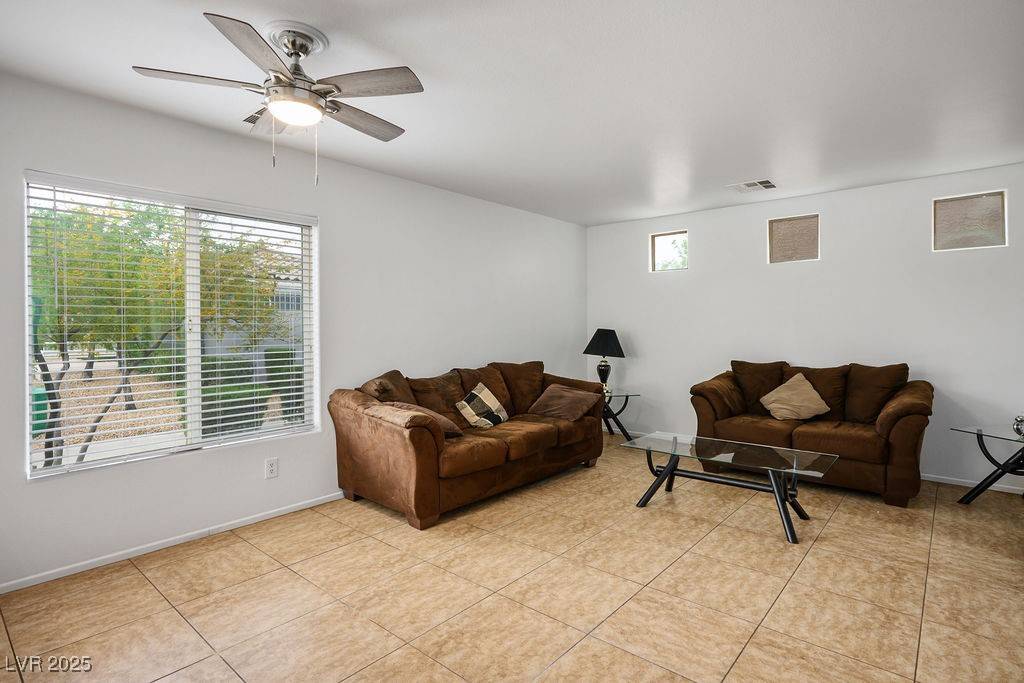 Las Vegas, NV 89139,6234 Pangea AVE