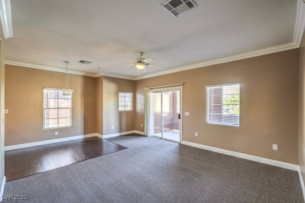 Las Vegas, NV 89129,3920 Legend Hills ST #202