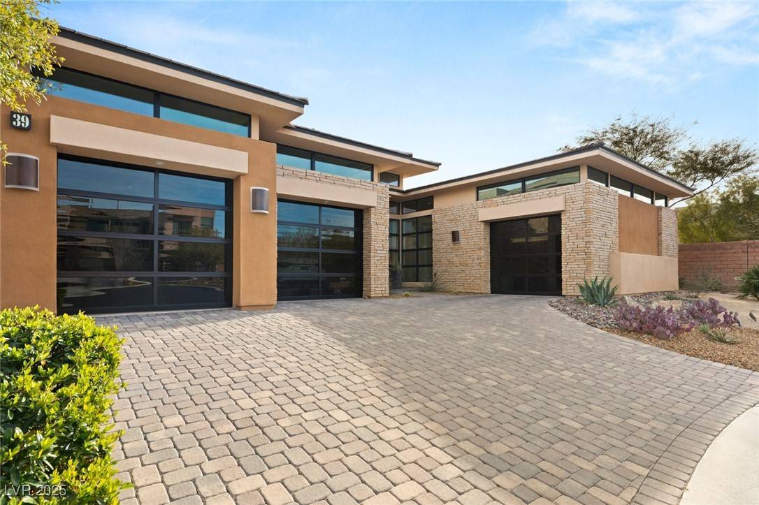 Las Vegas, NV 89135,39 CRANBERRY COVE CT