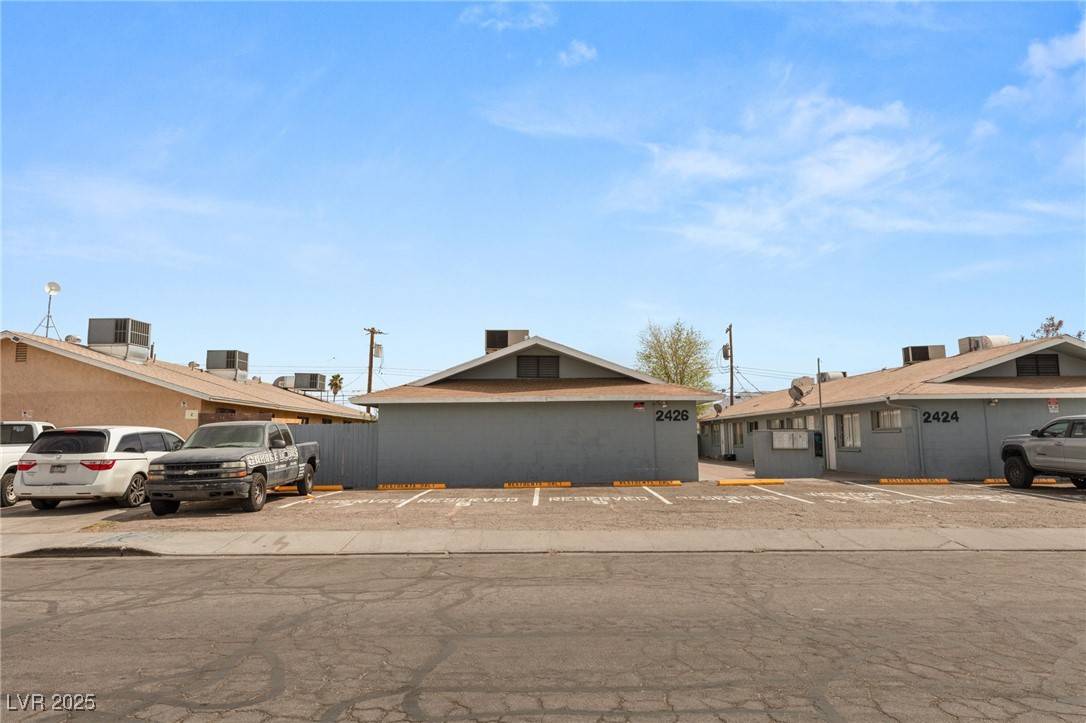 North Las Vegas, NV 89030,2426 Statz ST