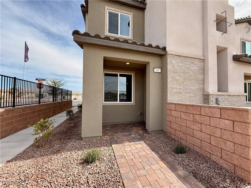 Henderson, NV 89011,991 Gearus PL