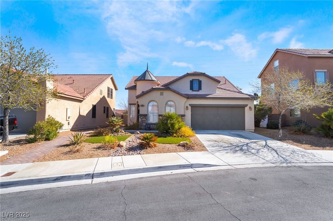 Henderson, NV 89052,792 Valley Rise DR