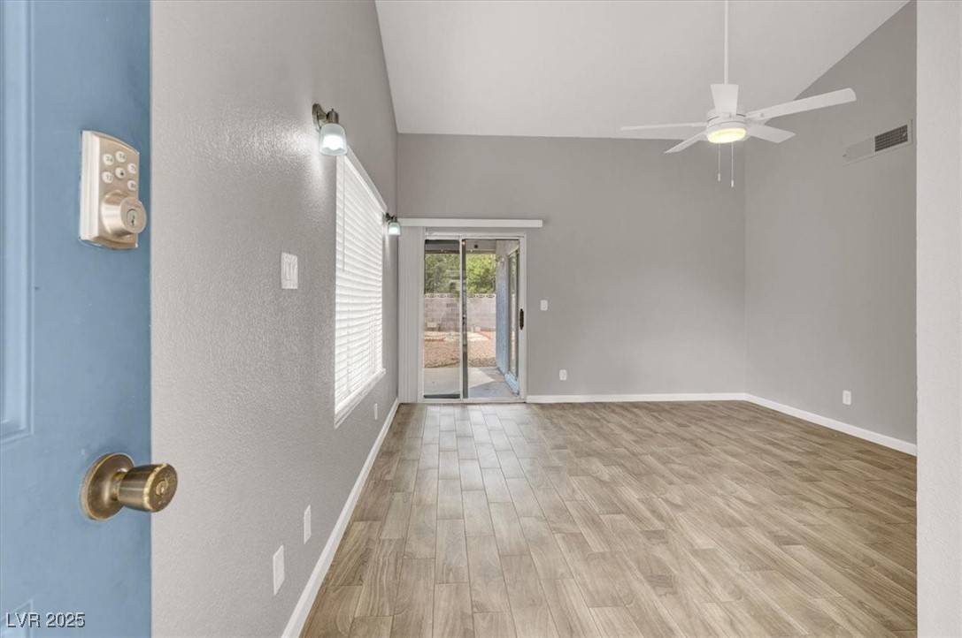 Henderson, NV 89011,537 Inness AVE