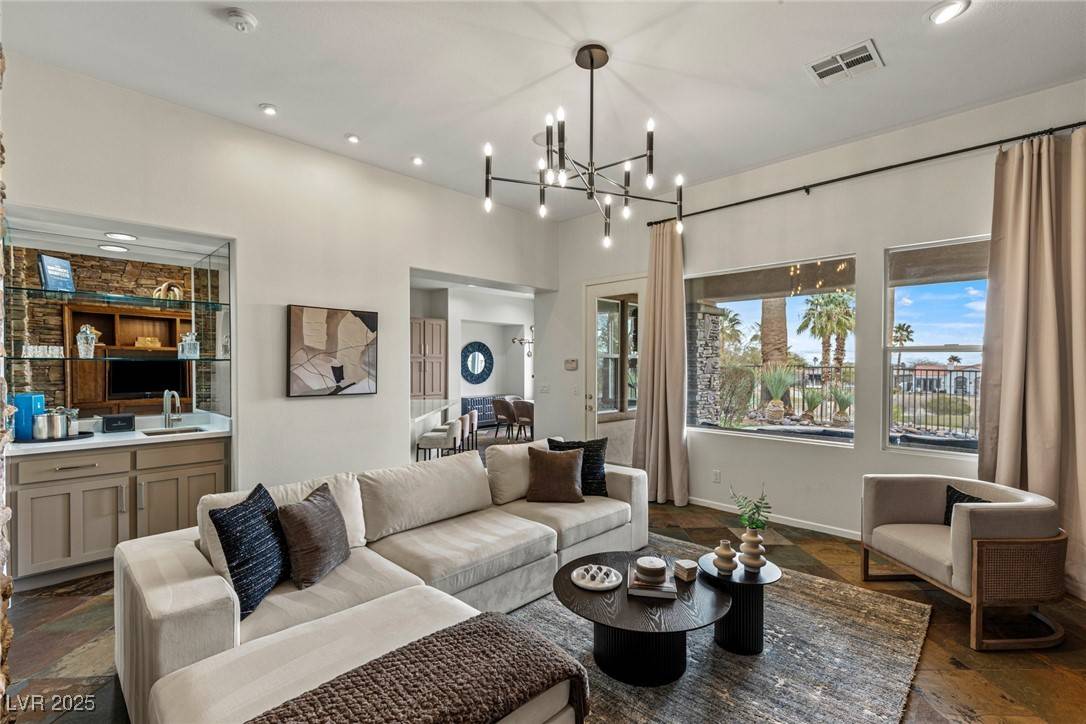 Las Vegas, NV 89135,2822 Soft Horizon WAY