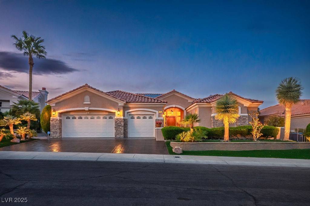 Las Vegas, NV 89134,10524 Longwood DR