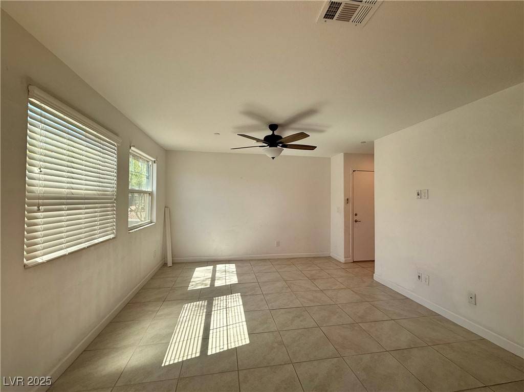 Henderson, NV 89011,725 Omaggio PL