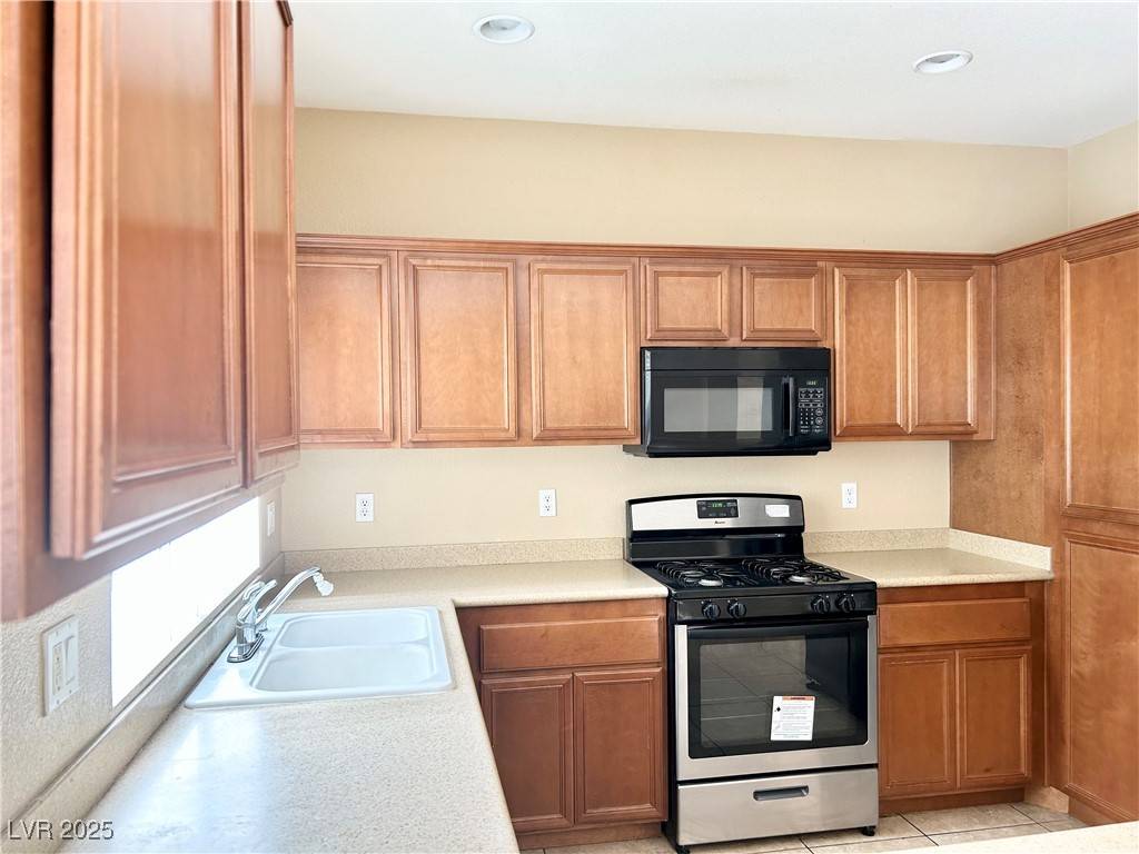 North Las Vegas, NV 89081,1013 Sunny Acres AVE