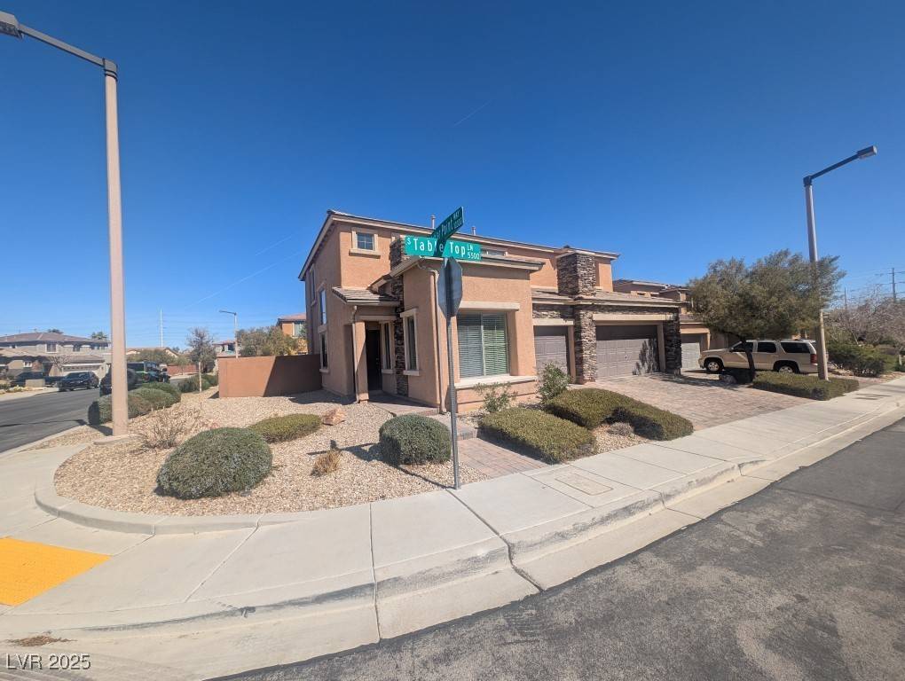 Las Vegas, NV 89135,5532 Table Top LN