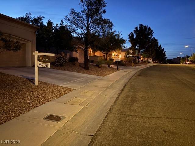 Las Vegas, NV 89134,11031 Mission Lakes AVE