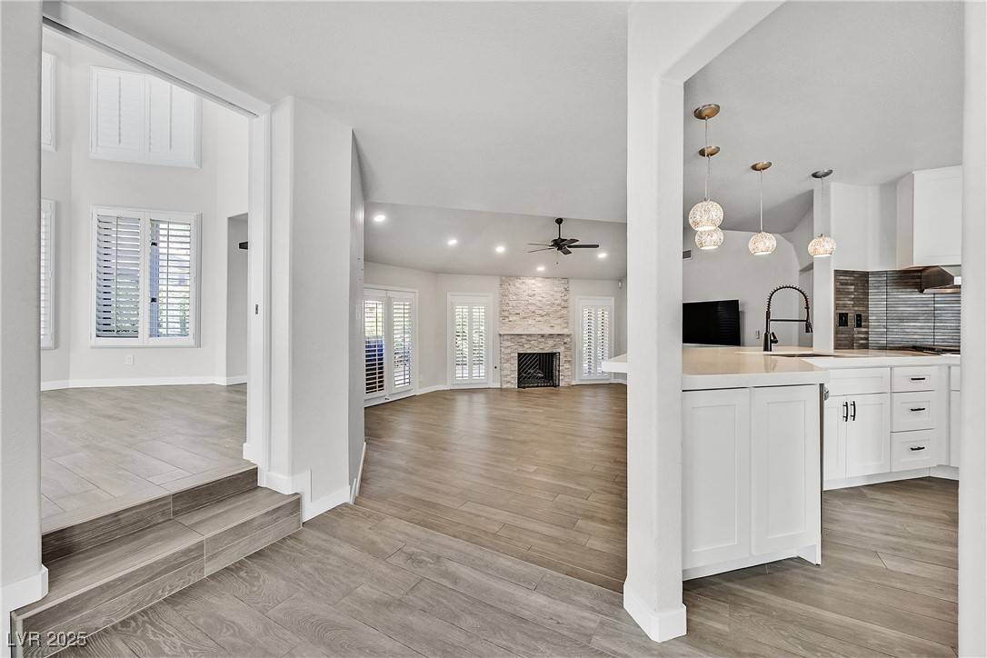 Las Vegas, NV 89113,7356 Mission Hills DR