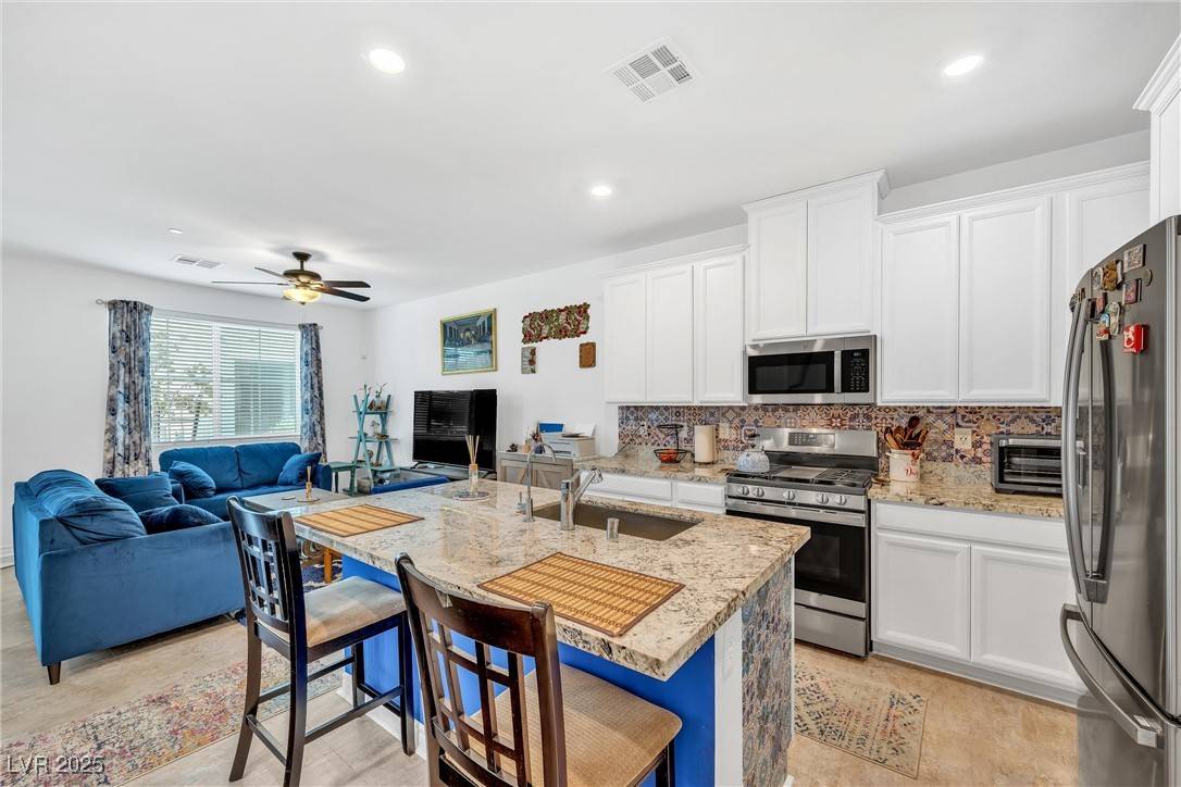 Las Vegas, NV 89131,7364 N Decatur BLVD #4