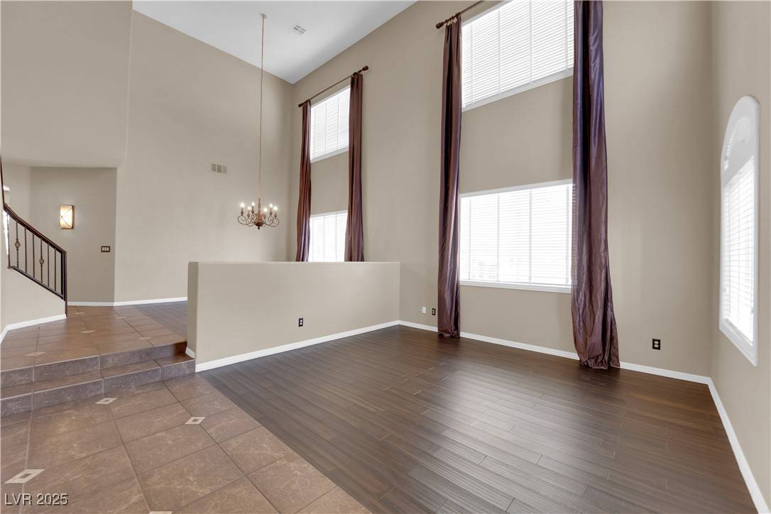 Las Vegas, NV 89131,7715 Villa De La Paz AVE