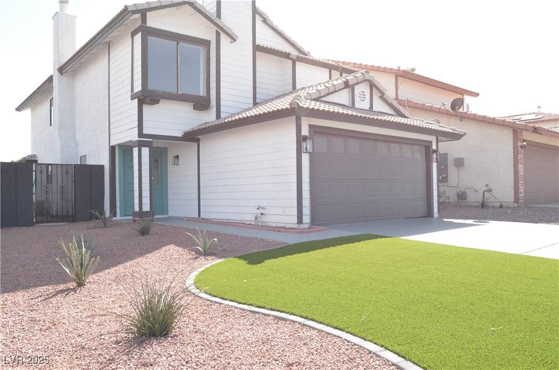 Las Vegas, NV 89145,8101 Spur CT