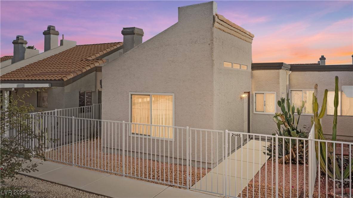 Laughlin, NV 89029,2146 High Dunes LN