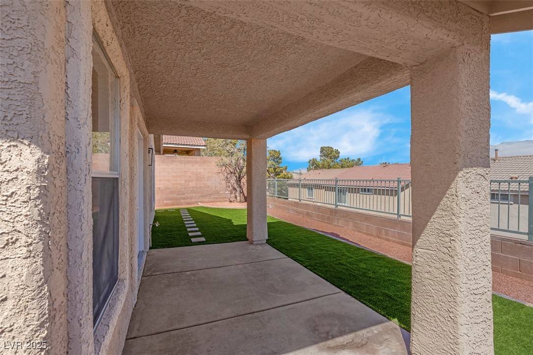 Las Vegas, NV 89144,1608 Blooming Rose ST