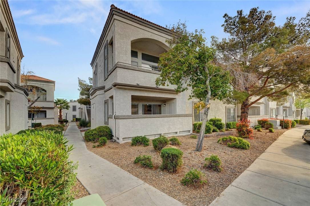Las Vegas, NV 89128,3125 N Buffalo DR #1091
