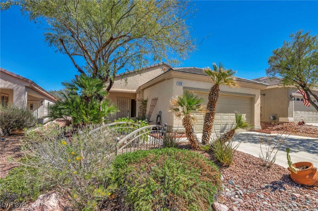 Henderson, NV 89012,570 Cypress Gardens PL