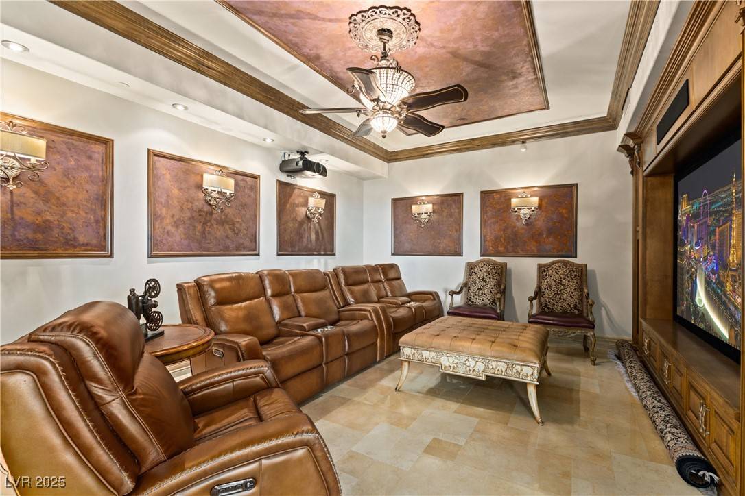 Las Vegas, NV 89145,9101 Alta DR #202
