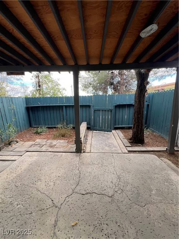 Las Vegas, NV 89121,4239 White Sands AVE