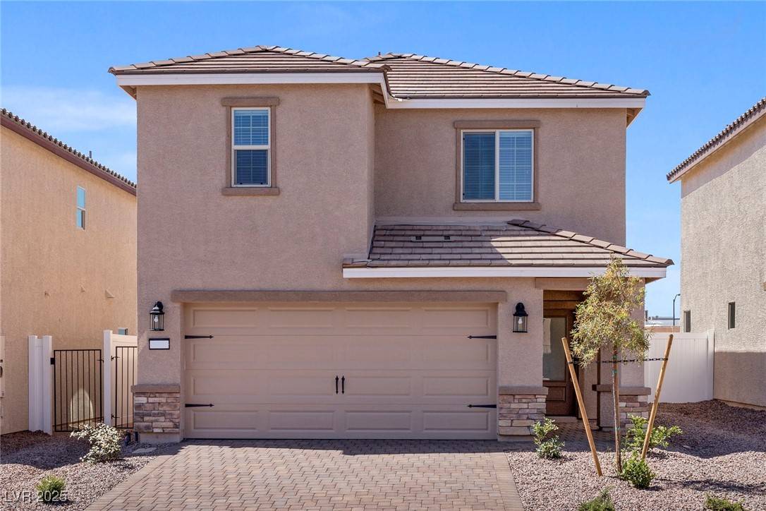 Las Vegas, NV 89122,6221 Blood Lily AVE