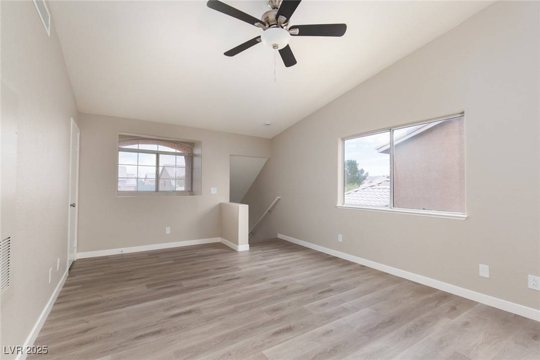 Las Vegas, NV 89128,8008 Draco CIR #201