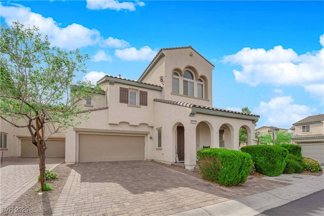 Las Vegas, NV 89166,6647 Rego Park CT