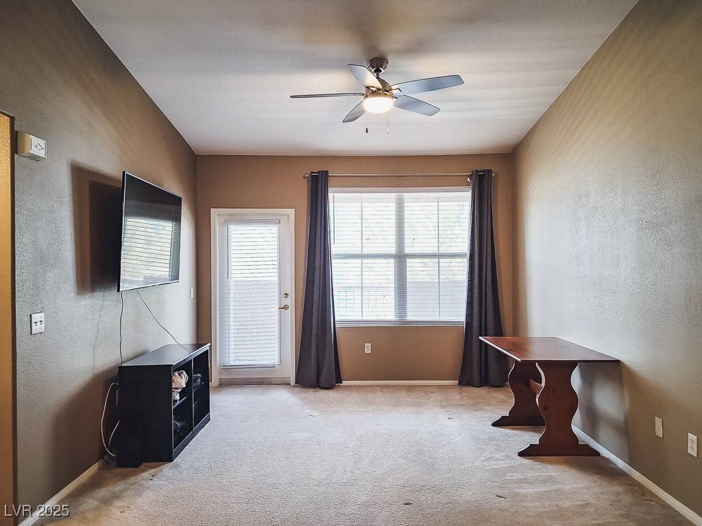 Las Vegas, NV 89147,10001 Peace WAY #2269