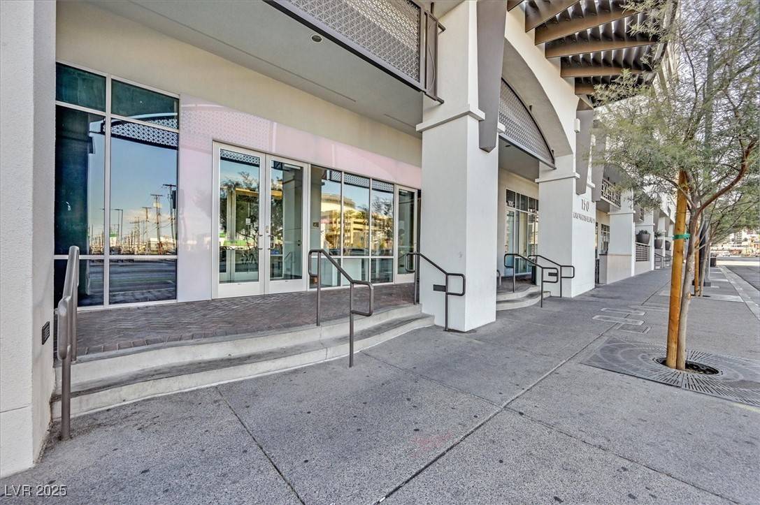 Las Vegas, NV 89101,150 Las Vegas BLVD #1004