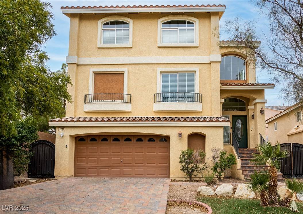 Las Vegas, NV 89139,8467 Bismark Sapphire ST